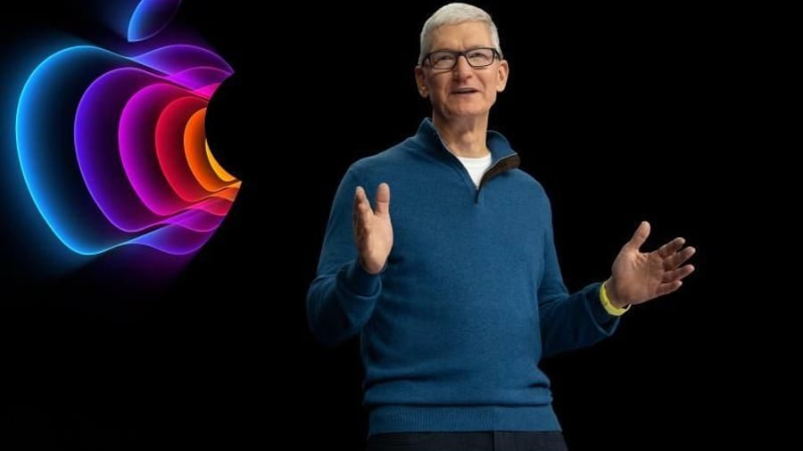 Apple Reports Decline After Record Quarter