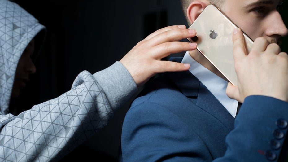 Apple Plans New Theft Protection for iPhones