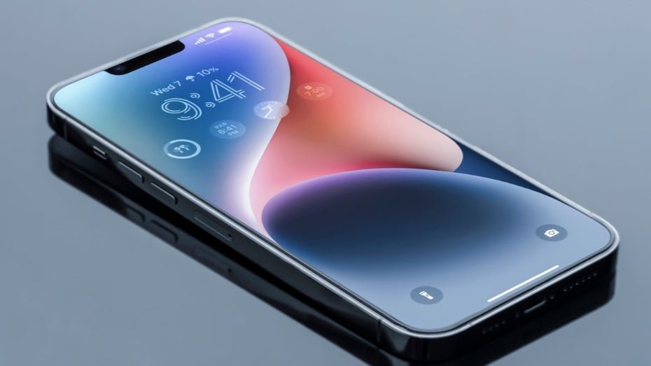 Apple Warns of Spyware Attacks on iPhones