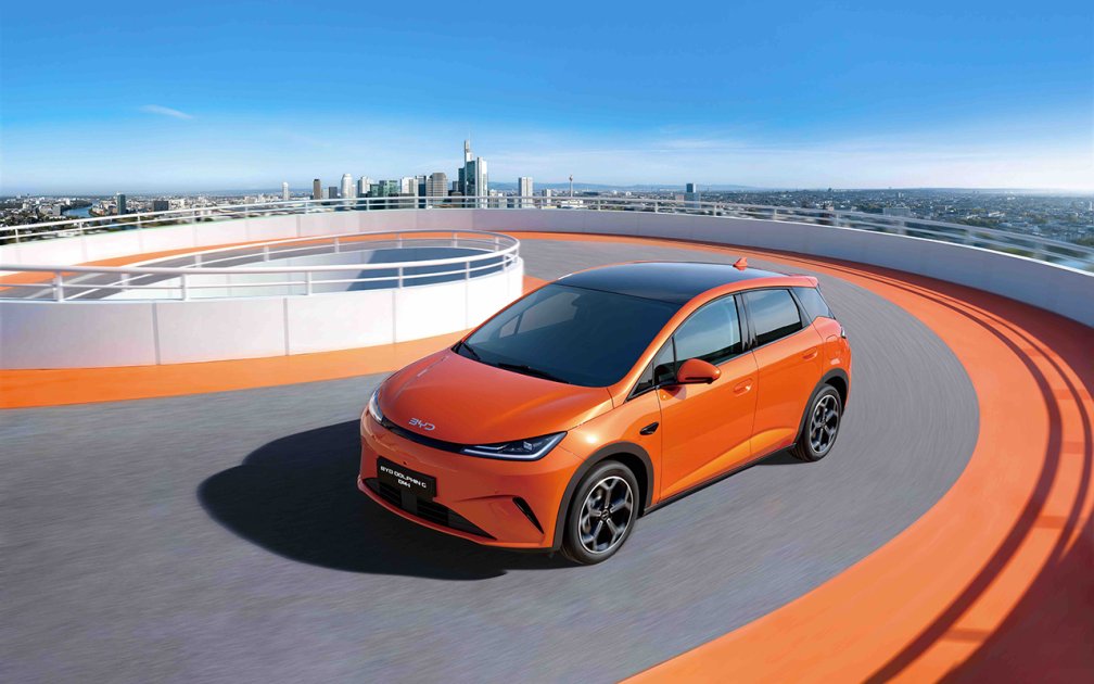 BYD Dolphin G DM-i: New Compact Car with 1000 km Range