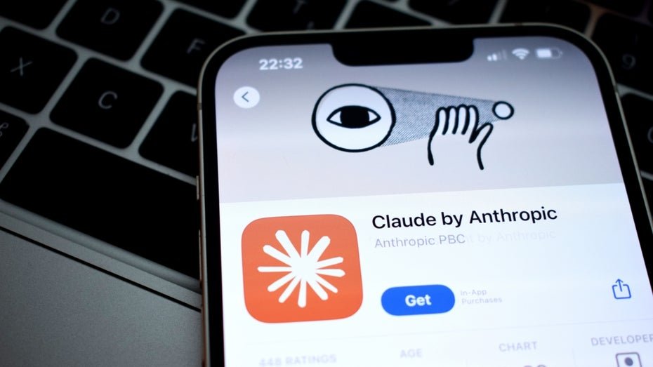 Claude Chatbot Sends Users to Bed