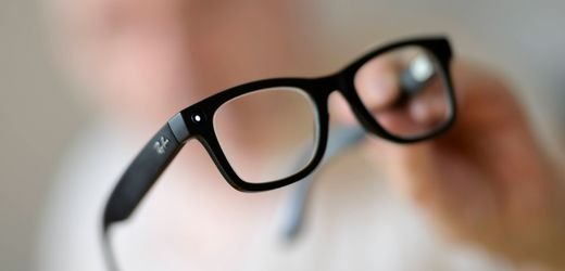 Debate on AI Glasses in the Welsh Parliament