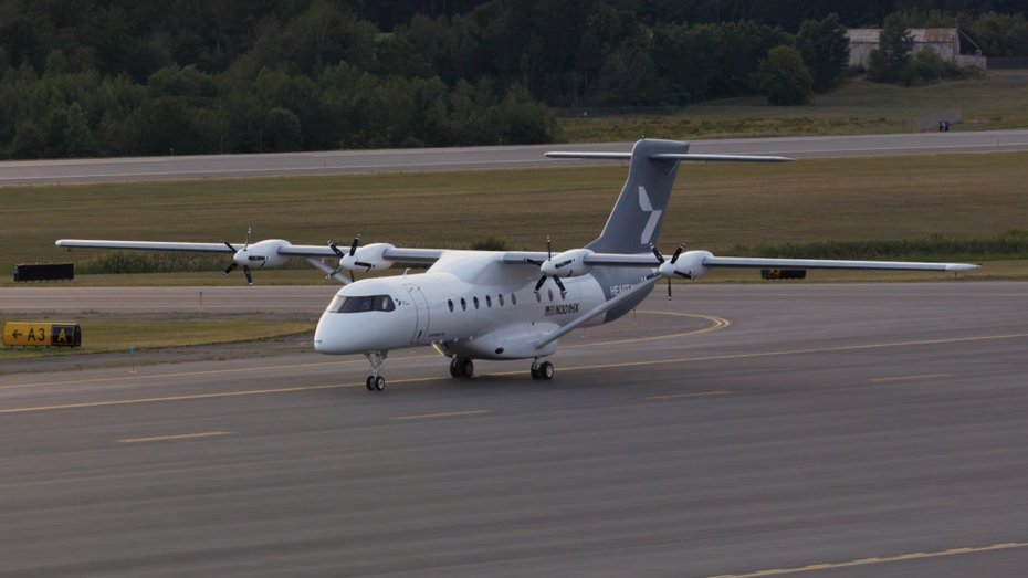First Electric Aircraft Successfully Takes Off
