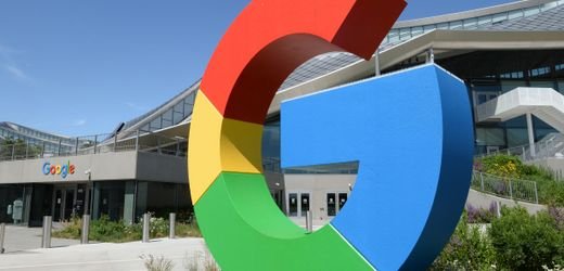 Google Engineer Charged with Insider Trading