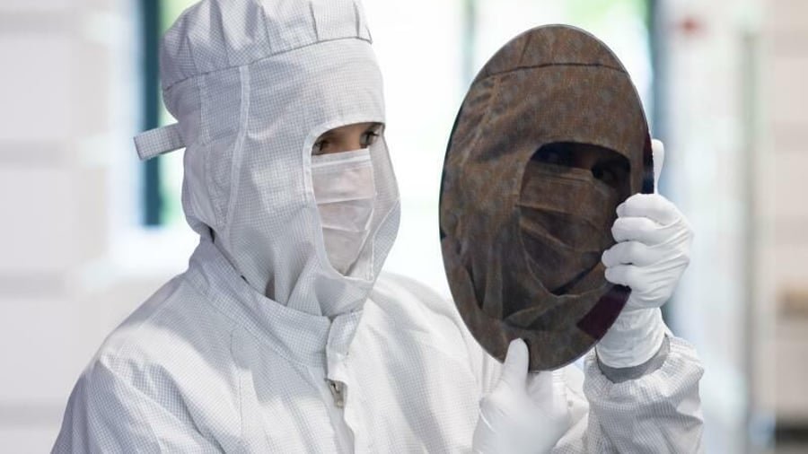 Japan Invests $21 Billion in US Chip Factories