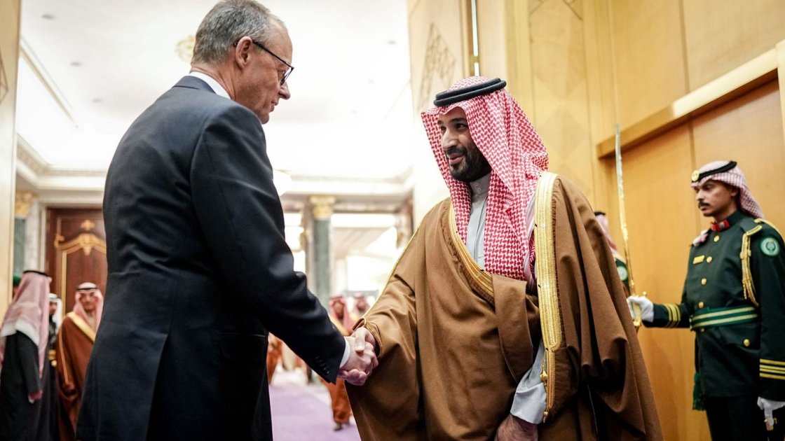 Kanzler Merz trifft Kronprinzen Mohammed bin Salman