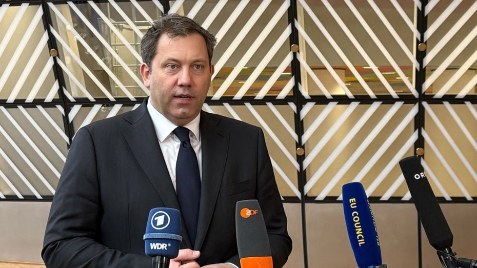 Lars Klingbeil drängt auf digitalen Euro