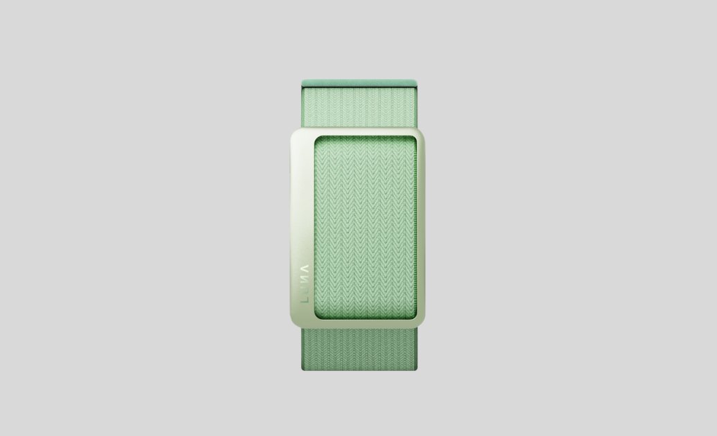 Luna Band Competes Against Fitbit Air