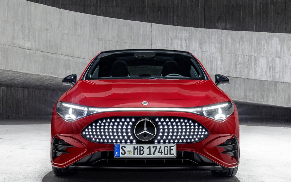 Mercedes-Benz Recalls 2,712 Vehicles Due to Loose Wheel Bolts