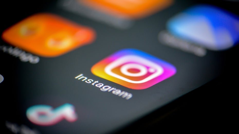 Mosseri Defends Instagram Algorithm