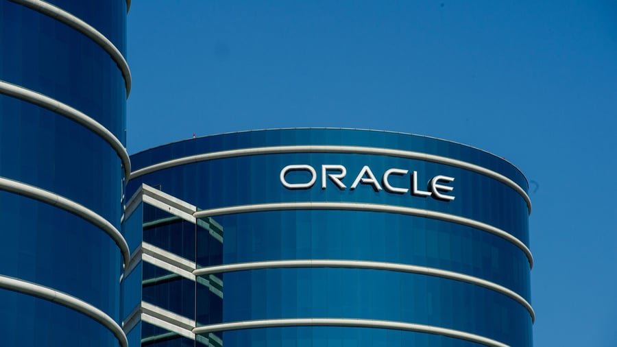 Oracle Cuts 21,000 Jobs in AI Transformation