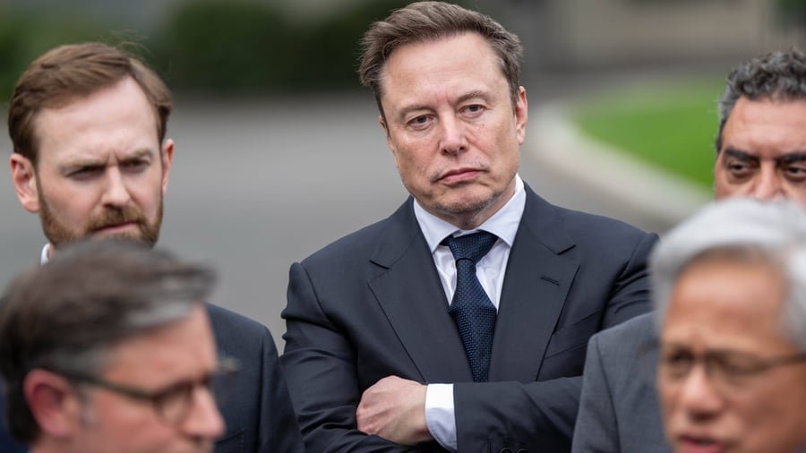 SpaceX Secures $40 Billion for AI Chips