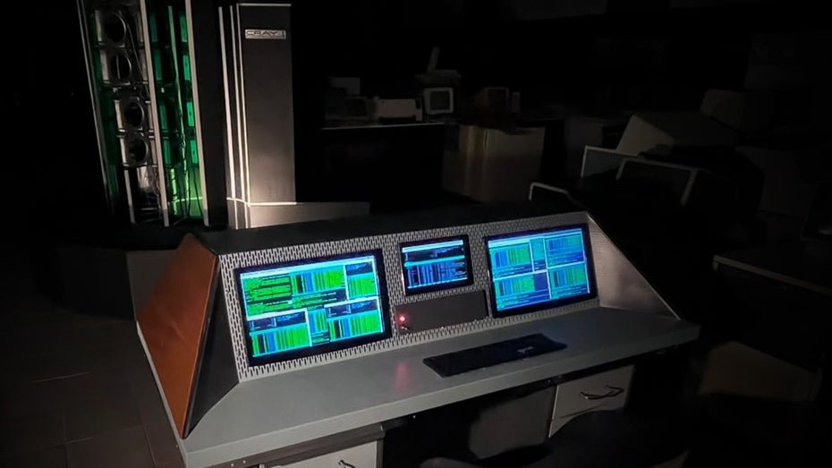 Spanish Museum Recreates Cray-1 Using Mac Minis