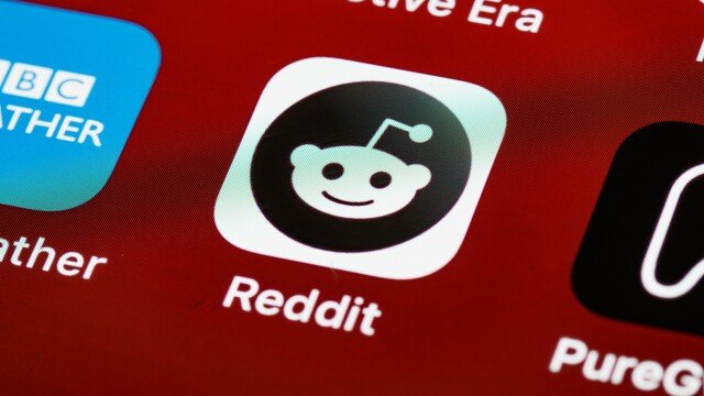 Unternehmen manipulieren KI-Suchmaschinen über Reddit